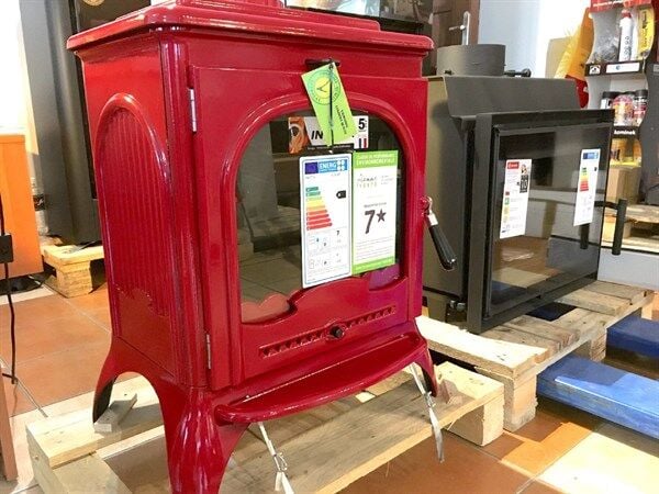 Invicta Seville Döküm Odun Sobası 6192 47 Kırmızı