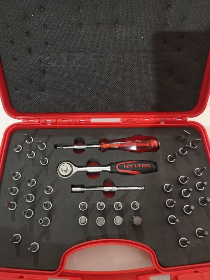 İzeltaş 1107 00 1042 Bits Uçlu Lokma Takımı 1/4'' 42 Parça