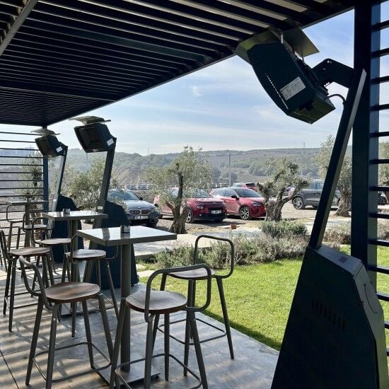 Patio Pelikan Soba Ayaklı Tüplü Isıtıcı