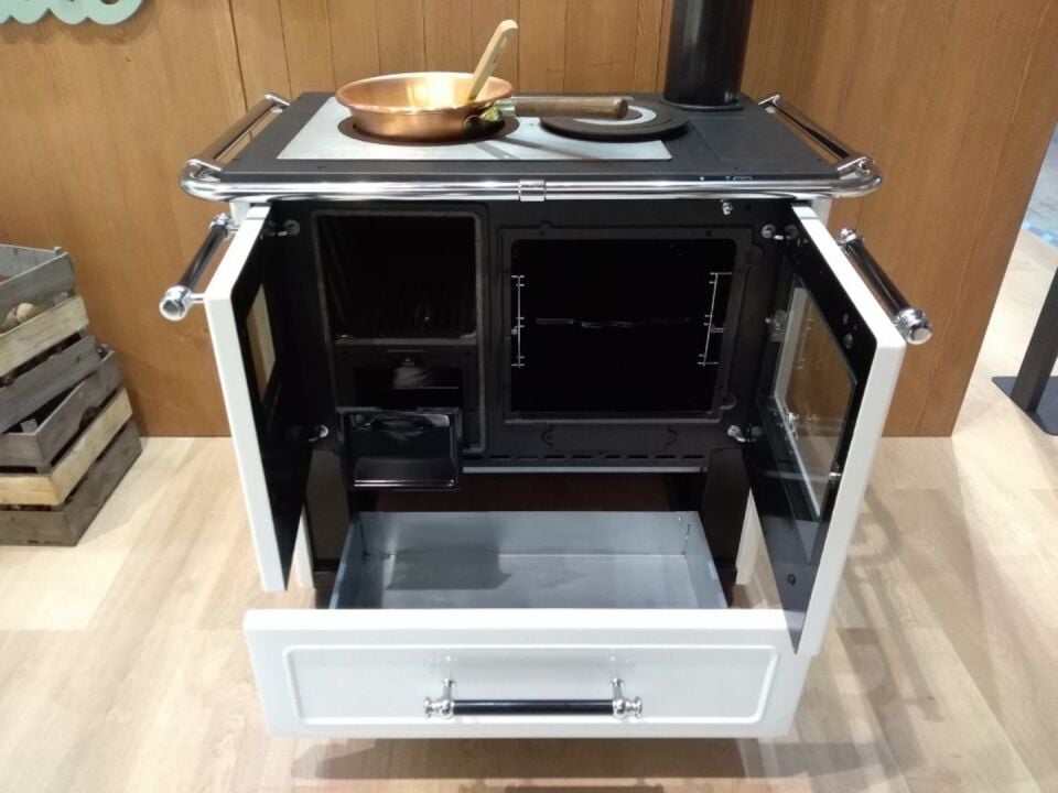La Nordica Family 4,5 Döküm Kuzine Soba Beyaz 3006931