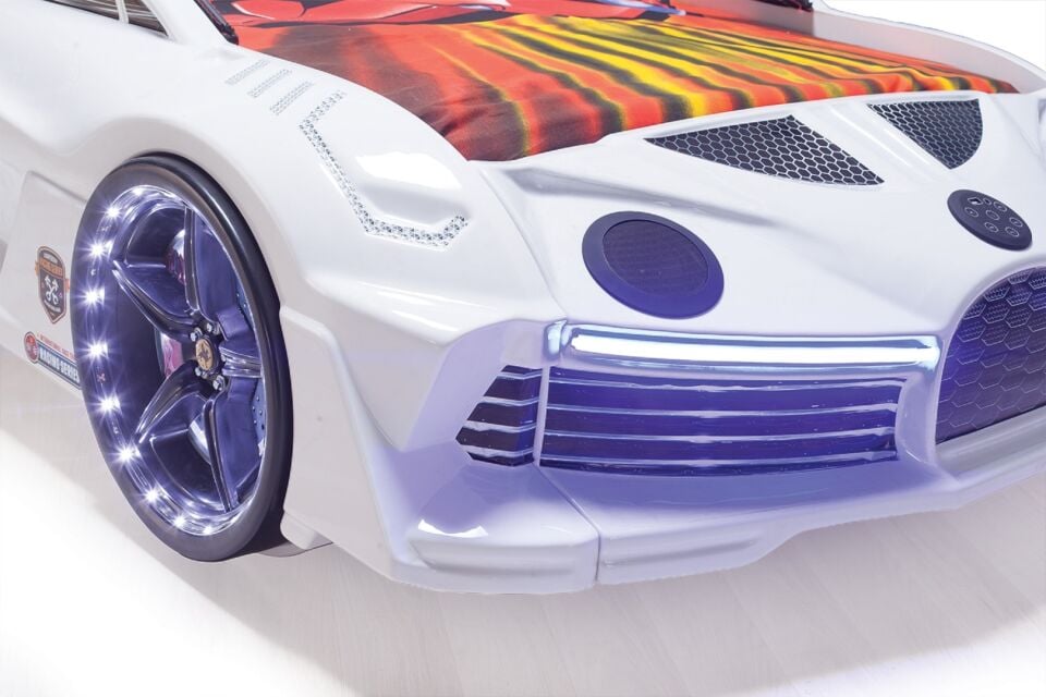 Kaju Carbed Arabalı Yatak Moon Aero Premium Çocuk Karyolası Bluetoothlu Kumandalı Işık Ve Ses Sistemli Beyaz