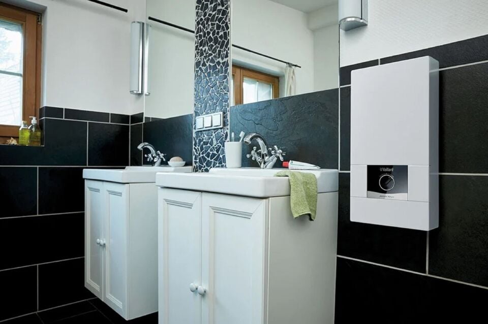 Vaillant Ved Pro 18/8 INT 18 kW Elektrikli Ani Su Isıtıcı