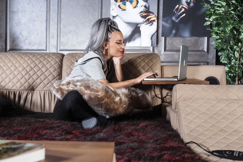 Miss Worble Elit Akıllı Yatak TV Üniteli Bluetoothlu 160