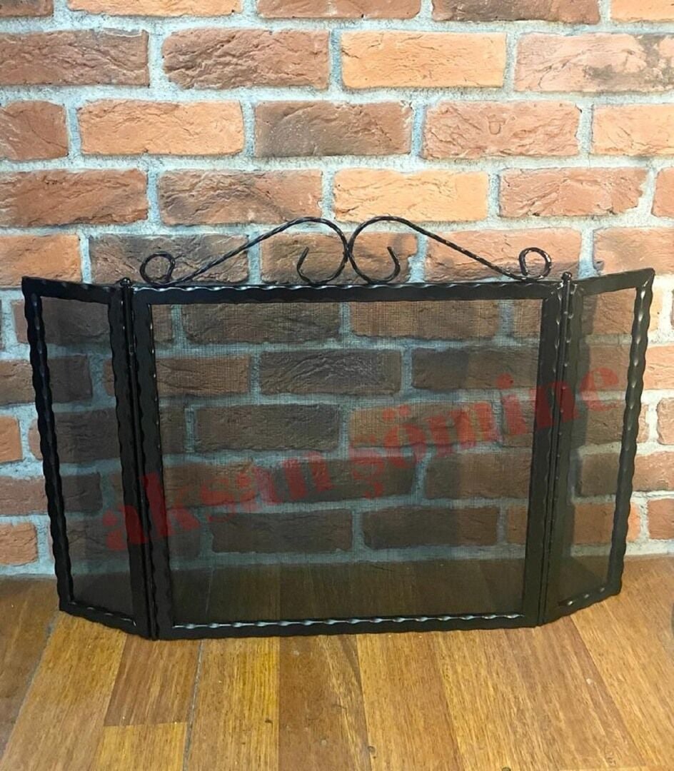 Miss Worble Ferforje Kanatlı Şömine Siperlik