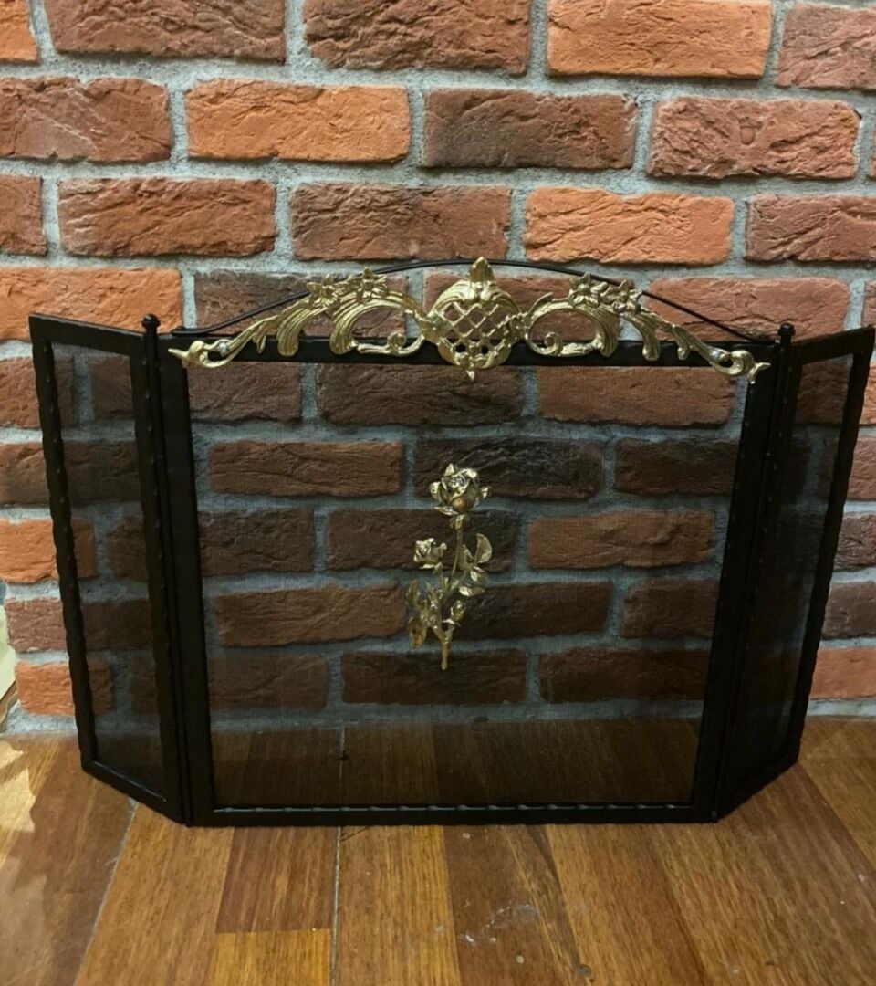 Miss Worble Gül Desenli Şömine Siperlik